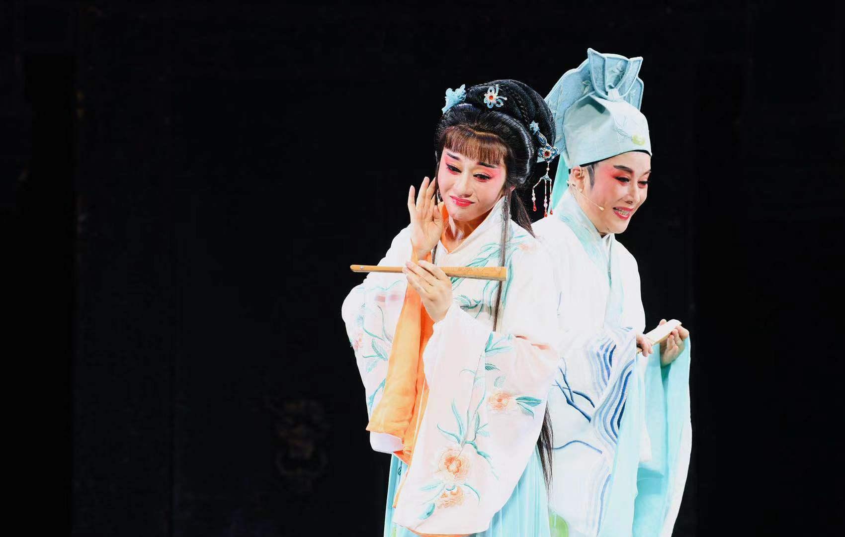 悉尼影壇熱議，哪吒上座率炸裂，超越美國隊(duì)長4